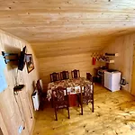 Girs'kyy Podorozhnyk *