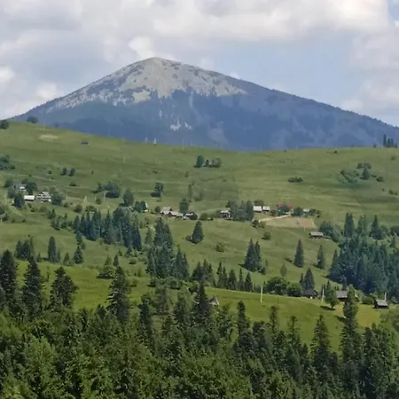 Girs'kyy Podorozhnyk