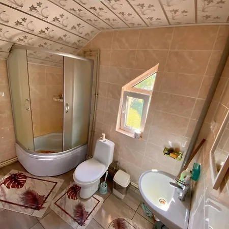 Girs'kyy Podorozhnyk *