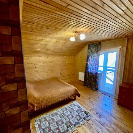 Girs'kyy Podorozhnyk Homestay szállás Jablunicja